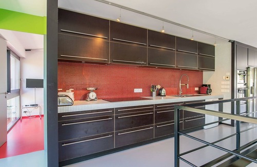 Finistere House | Stunning private villa for 6 guests with WIFI, hot tub, private pool, TV, terrace and pets allowed