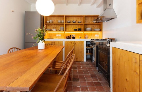 Tremeven Villa | Stunning private villa for 6 people with WIFI and parking