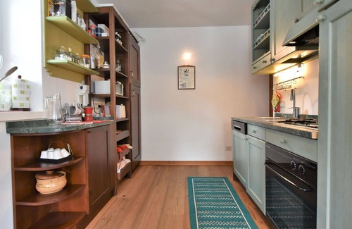 Madesimo House | Stunning private villa for 9 people with hot tub, WIFI, TV, balcony and pets allowed