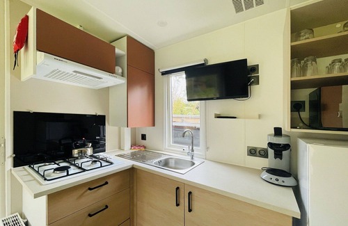 Nieuwe Heide House | Stunning private villa for 4 people with WIFI, TV, terrace and parking