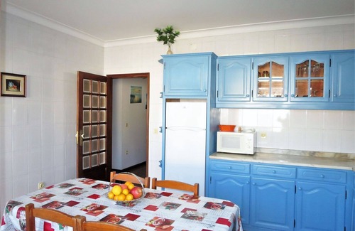 Marinhas House | Stunning private villa for 8 people with WIFI, TV and terrace