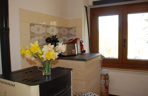 Camedo House | Stunning private villa for 4 guests with TV, patio, pets allowed, panoramic view and parking