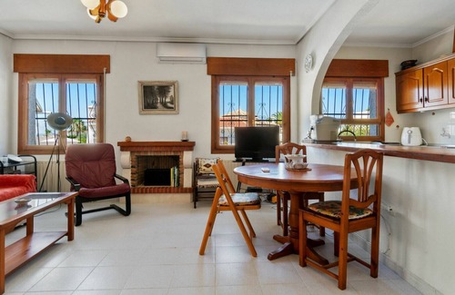 Quesada House | Stunning private villa for 4 guests with A/C, private pool, WIFI, terrace and pets allowed