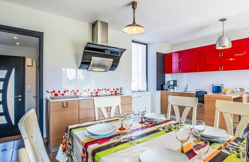 Plouescat House | Stunning private villa for 4 guests with WIFI, TV and terrace