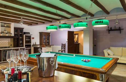 Mockarta Villa | Stunning private villa with WIFI, private pool, A/C, TV, terrace, panoramic view and parking