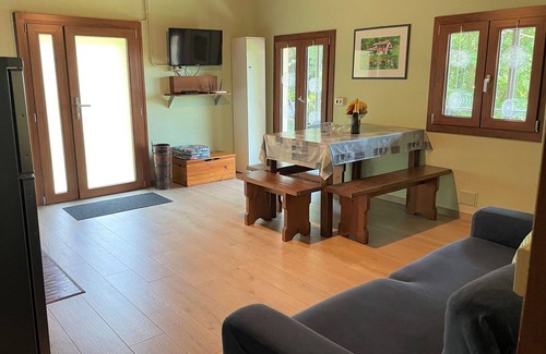 Trarego Viggiona House | Stunning private villa for 4 guests with WIFI, TV, terrace, pets allowed and parking