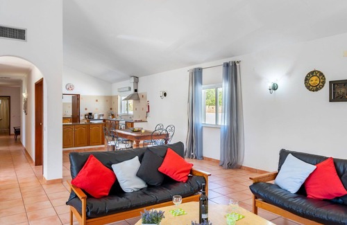 Porches House | Stunning private villa for 6 people with A/C, private pool, WIFI, TV, terrace and pets allowed