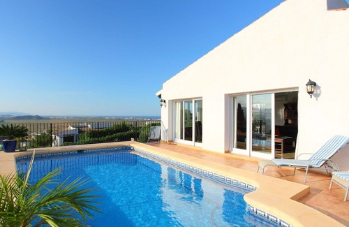 Monte Pego House | Stunning private villa with A/C, WIFI, private pool, TV, terrace, pets allowed and panoramic view
