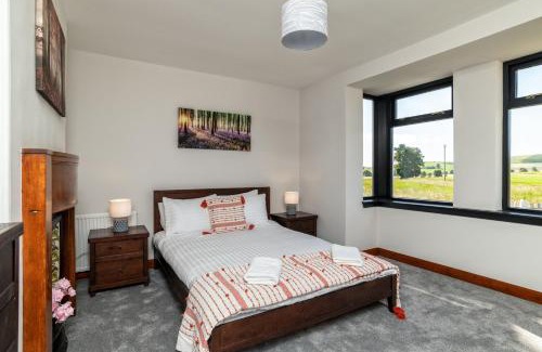 Insch House | Stunning, Remodelled Cottage, Picturesque Location