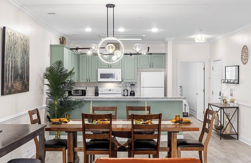 Central Myrtle Beach Condo | Stunning Renovated Golf Villa Near Beach