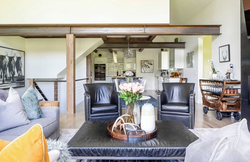 Big Sky House | Stunning Retreat w/ Views, Privacy+Amenities Galore-Rent for Entire Ski Season!