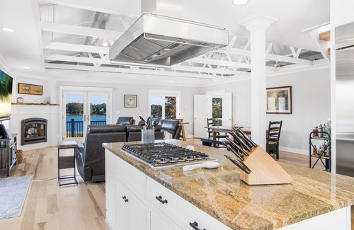 Mount Holly House | Stunning Riverfront Property - New Listing