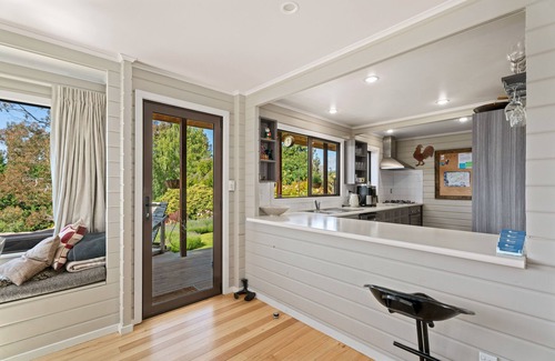 Dalefield House | Stunning Rural Spot with Spectacular Views Perfect for 2-12 people