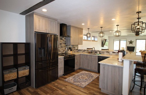 Ridgway Apartment | Stunning San Juan Mountain Views! Walking to Downtown Ridgway! Lower Level