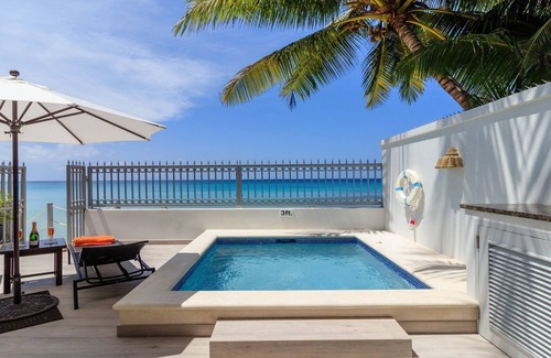 Merlin Bay House | Stunning Sea Views From This Beachfront House On The Barbados West Coast