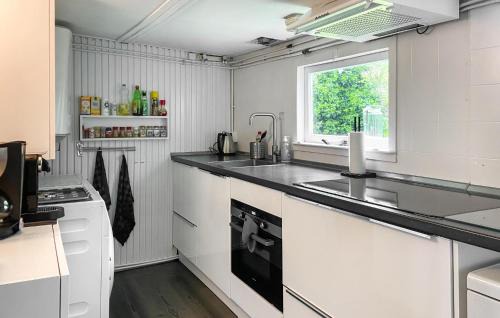 Reeuwijk Other | Stunning StaCaravan In Reeuwijk