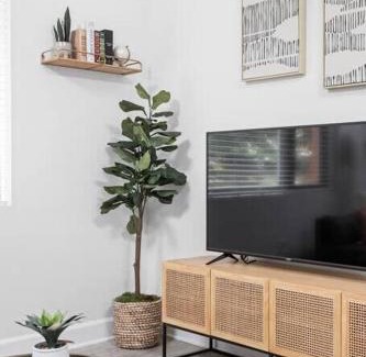 Meridian-Kessler Apartment | Stunning Studio Apt near Broad Ripple CozySuites