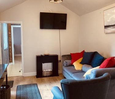 Kidderminster Apartment | Stunning Stylish & Spacious Ground Floor Apartment, Kidderminster