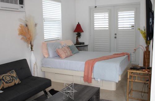 Miami Gardens House | Stunning suite by hard rock stadium and casino