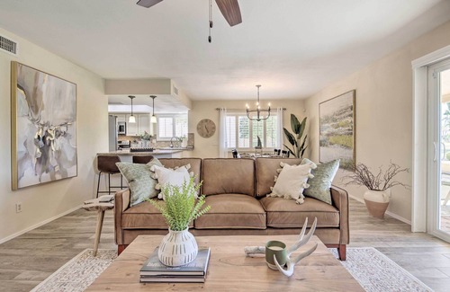 Cottonwood House | Stunning Sun Lakes Retreat < 1 Mi to Golfing!