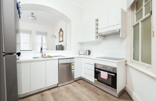 Millers Point Apartment | STUNNING SYDNEY HOME 1