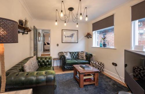 Cowes Apartment | Stunning- The Nautilus Bungalow Cowes IOW