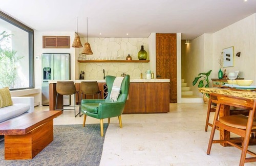 Zama Condo | Stunning Tulum Condo: Rooftop Pool & Modern Design