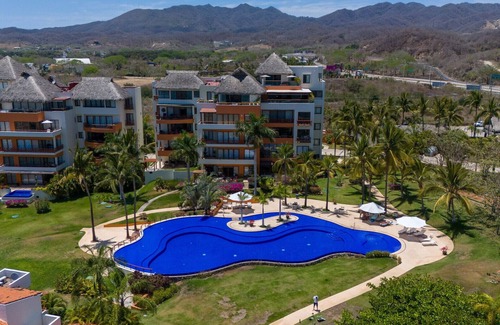 La Cruz de Huanacaxtle Apartment | Stunning two-level ocean view condo