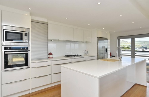 Mount Pleasant House | Stunning Views from Mount Pleasant