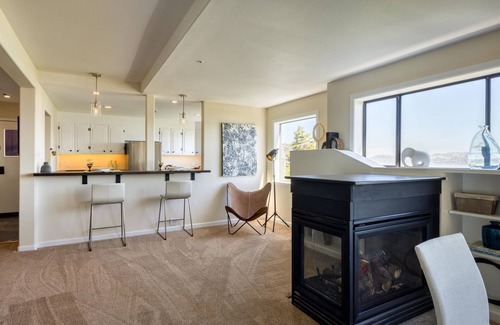 Sausalito Condo | Stunning Views & Serenity, Minutes to SF