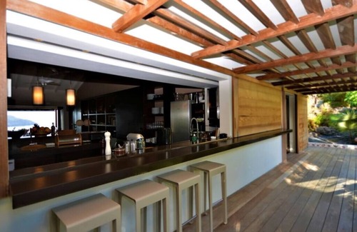 Anse des Cayes House | Stunning Villa Amancaya, Ocean View, Gym, + WIFI