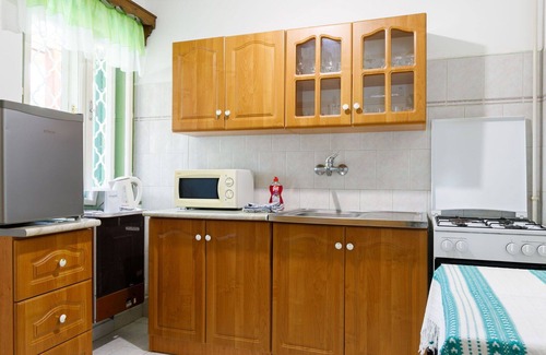 Balatonboglar House | Stunning villa for 10 people with WIFI, TV and parking