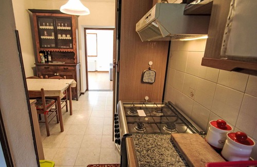Mergozzo House | Stunning villa for 3 guests with TV and parking