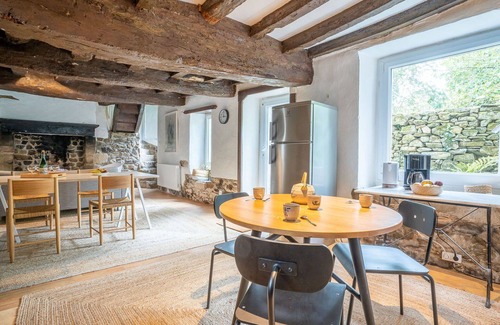 Plouguiel House | Stunning villa for 4 people with WIFI, TV and parking