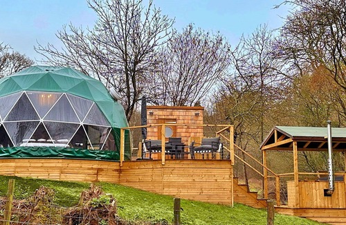 Chiddingstone Hoath House | Stunning villa for 4 people with hot tub, WIFI, terrace and parking