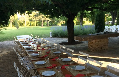 Crillon-le-Brave House | Stunning villa at the foot of Mont Ventoux, swimming pool in a large park