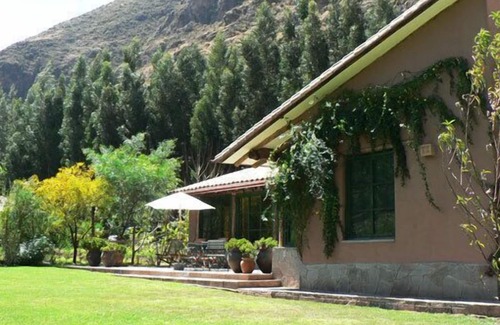 Pisac Villa | Stunning Villa with Incan Ruin Views in the Heart of Urubamba Valley