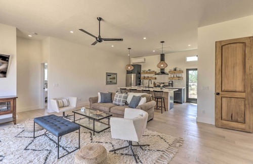 Sonoma House | Stunning Wine Country Gem with Hot Tub + Patio!