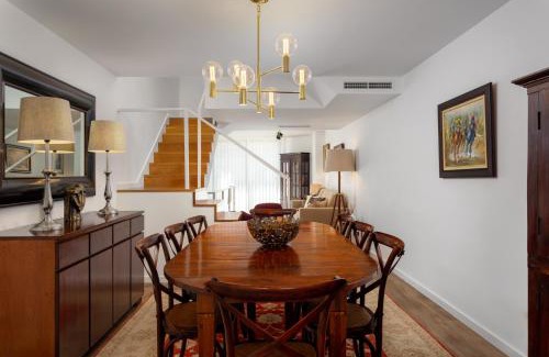 Lisbon Old Town Apartment | STUPENDO-Three Rooms-Suite with Terrace -Center -Air conditioning