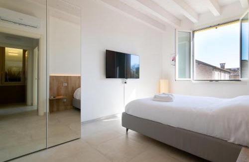Old Town Apartment | Style e Comfort - Mantova