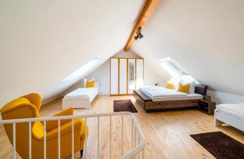 Mitte Apartment | Stylisches Penthouse zentral Tischfussball 100m2 Wii