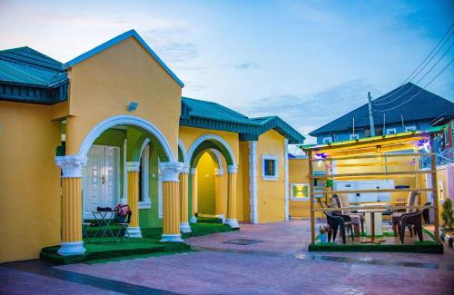 Ikotun Apartment | Stylish 1-Bed-Apt With 24hrs Power + Fast Wi-Fi