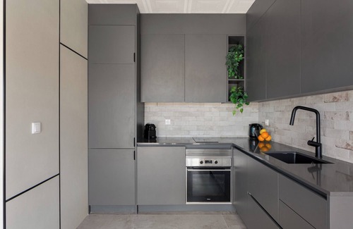 Seixal Apartment | Stylish 1-Bedroom Retreat in South Lisbon