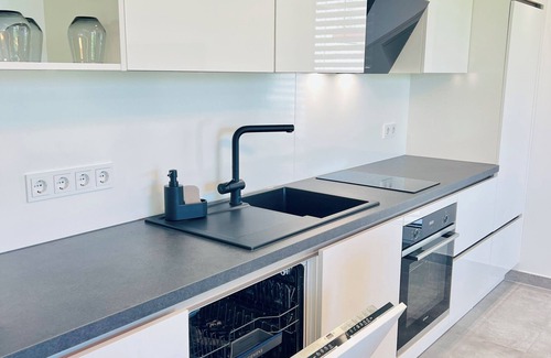 Herzogenaurach Apartment | Stylish 1-room apartment + terrace