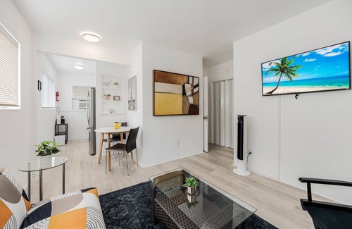 East Little Havana Apartment | Stylish 1BR Apt in Miami with Free Parking & Wi-Fi