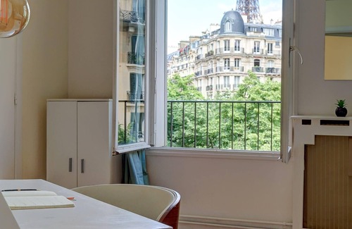 Grenelle Apartment | Stylish 1BR by Eiffel Tower & Champ de Mars