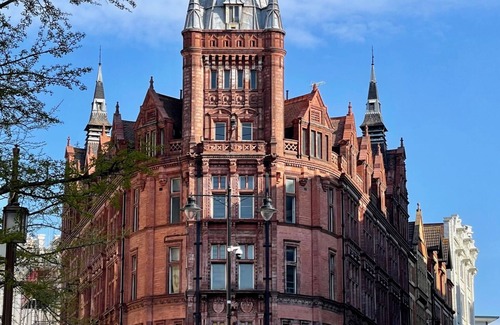 Nottingham City Centre Apartment | Stylish 2-Bed Luxury Apartment in Nottingham City