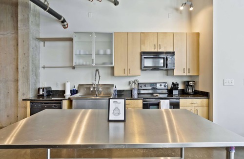 The Gulch Condo | Stylish 2 Bedroom in the Gulch