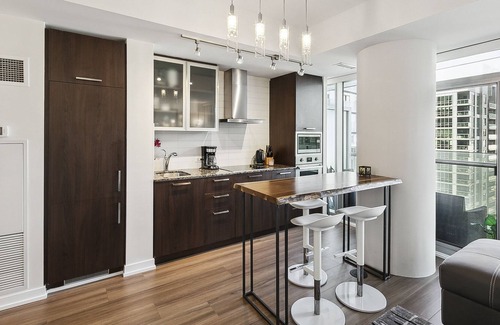 Central Waterfront Condo | Stylish 2 BR 2 Bath Downtown