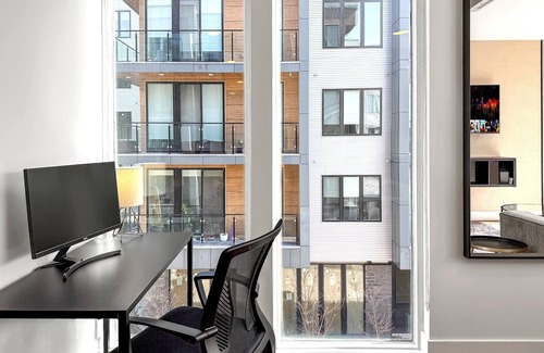 Olde Kensington Apartment | Stylish 2BD | Sleeps 6 | Northern Liberties